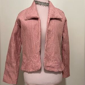 Chico’s light pink 100% silk blazer in size  Medium (1)